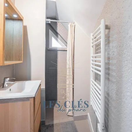 Proche Centre Et Avec Animaux Admis, Parking - Fr-1-821-39 Le Touquet