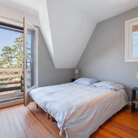 Villa Proche Centre Et Avec Animaux Admis, Parking - Fr-1-821-39