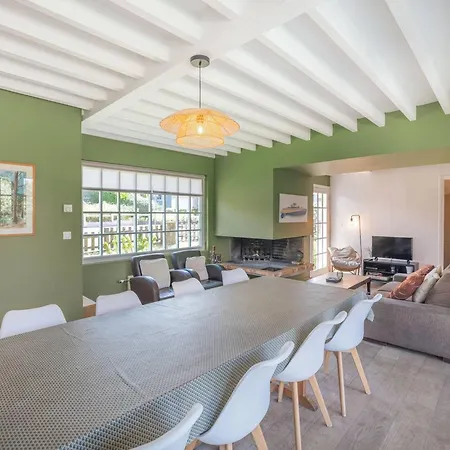 Villa Proche Centre Et Avec Animaux Admis, Parking - Fr-1-821-39